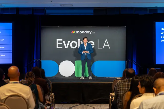 Arcaise at Evolve LA 2025, photo 27 of 55