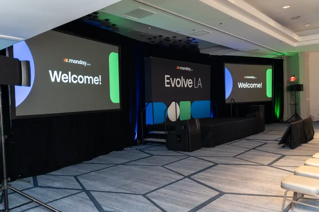 Arcaise at Evolve LA 2025, photo 43 of 55